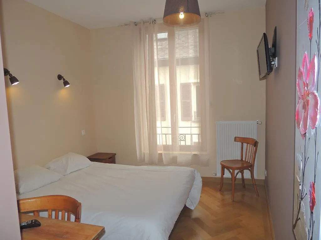 Hotel Des Alpes Le Bourg-dʼOisans 2*,