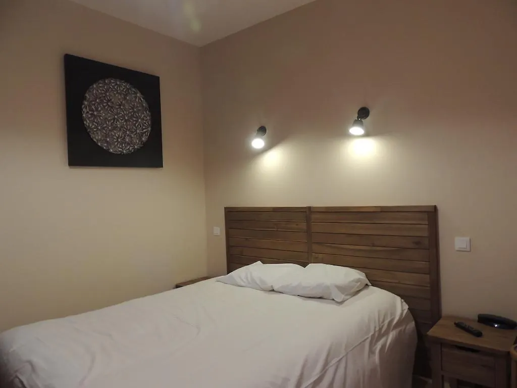 Hotel Des Alpes Le Bourg-dʼOisans